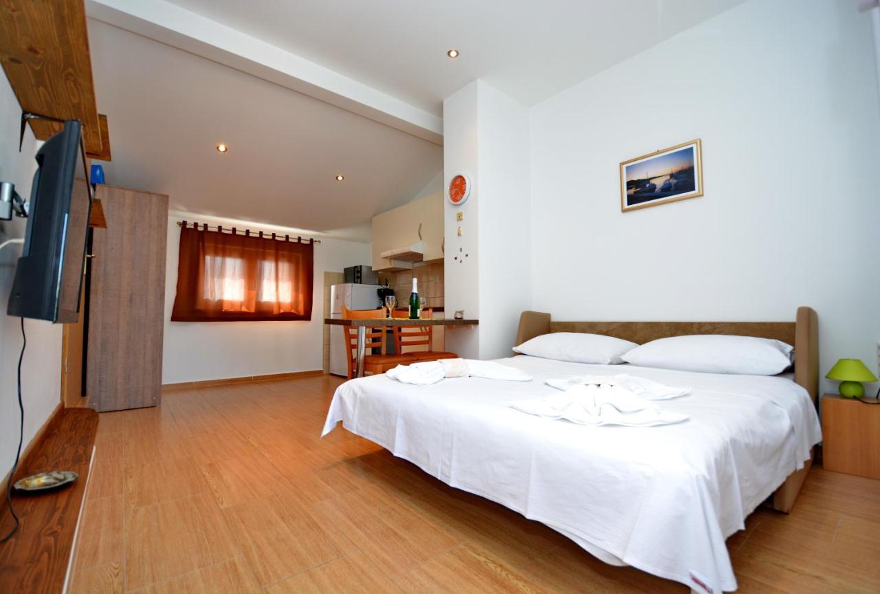 Studio Apartment Martin Zadar Dış mekan fotoğraf